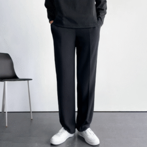 Men’s Relaxed Fit Trouser in Brown for Ultimate Comfort