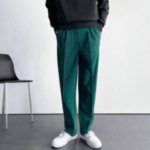 Men’s Relaxed Fit Trouser in Bottle Green for Ultimate Comfort